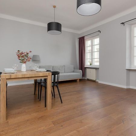 City Center Aparthotel Chmielna By Noclegi Renters Varsó Kültér fotó