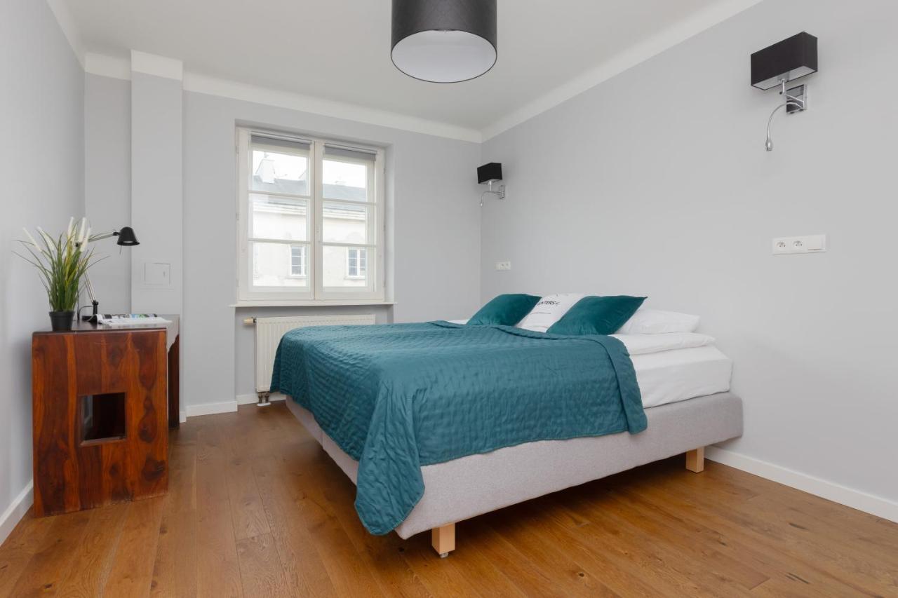 City Center Aparthotel Chmielna By Noclegi Renters Varsó Kültér fotó