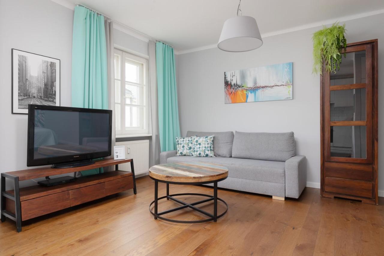 City Center Aparthotel Chmielna By Noclegi Renters Varsó Kültér fotó